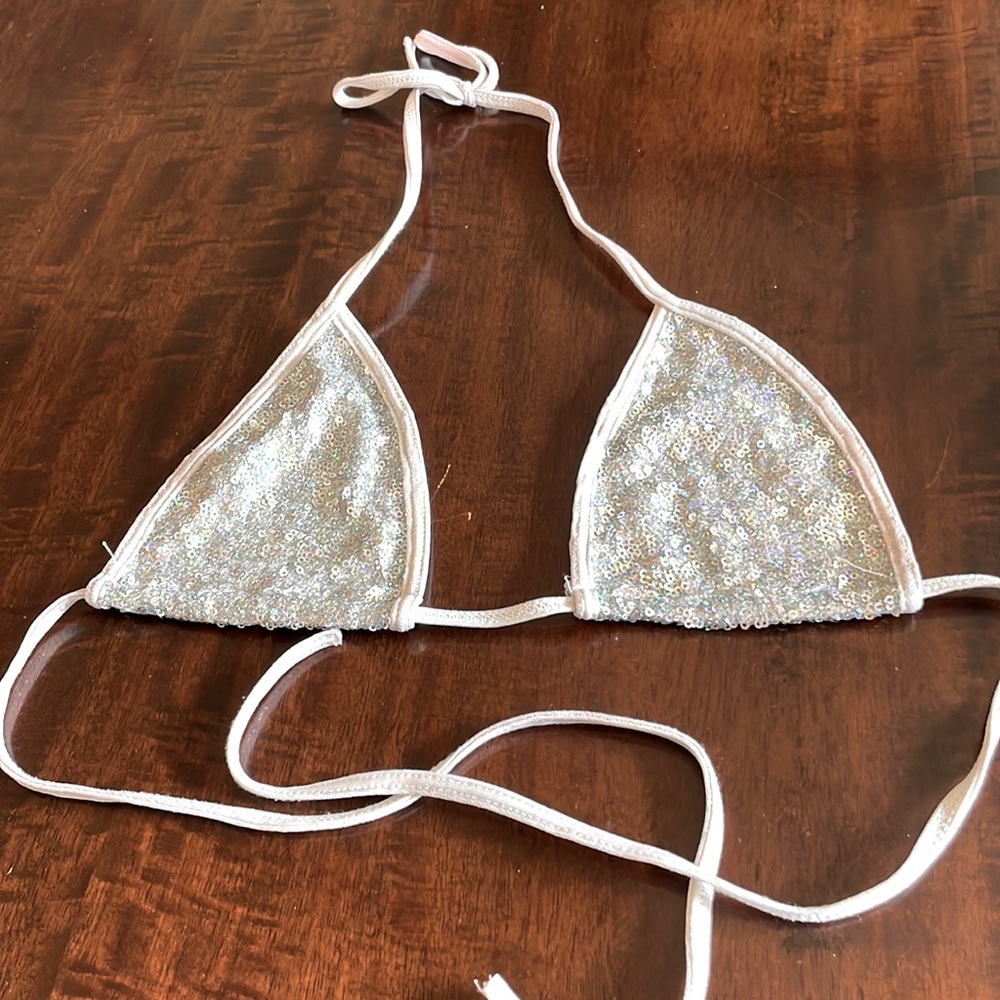 Silver sequins bikini top. Sparkly and not see through!